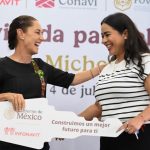 CUMPLIENDO LOS SUEÑOS DEL PUEBLO DE MÉXICO: PRESIDENTA CLAUDIA SHEINBAUM ENTREGA VIVIENDAS DEL BIENESTAR EN MORELIA; LA META ES 1.8 MILLONES EN EL PAÍS